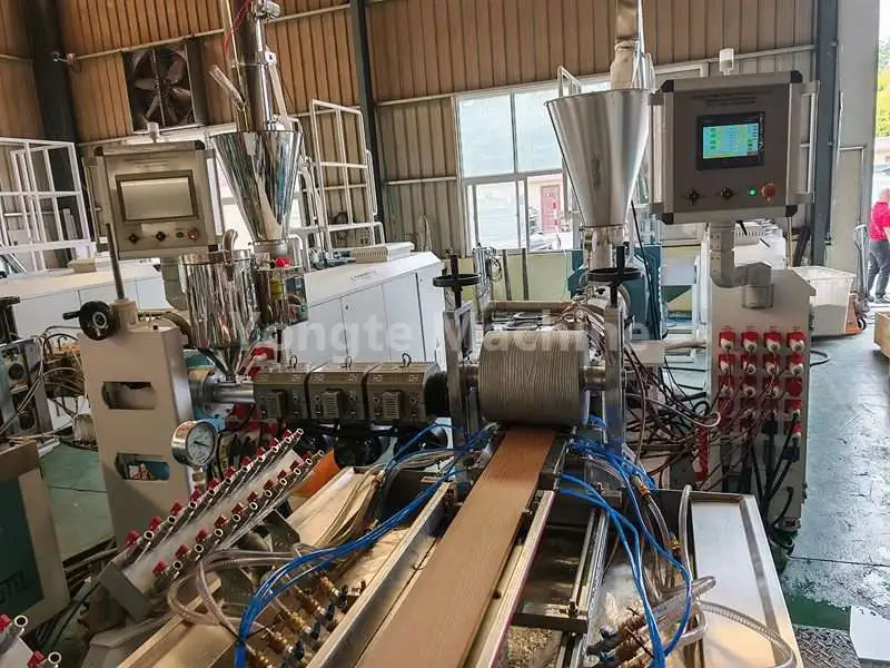 Kesan Aplikasi dan Transformasi Teknologi Integrasi Teknologi AI dalam Sistem Kawalan PLC Extruder