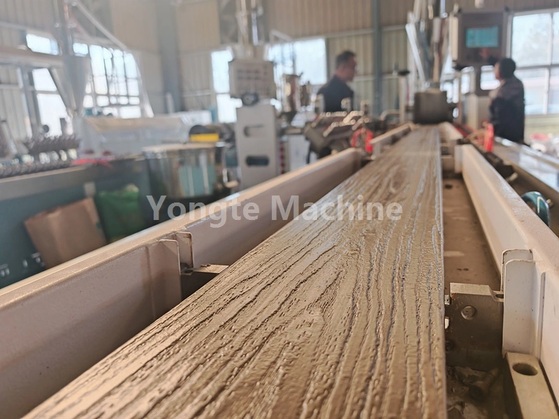 Mesin Komposit Tekstil Plastik dan Sisa