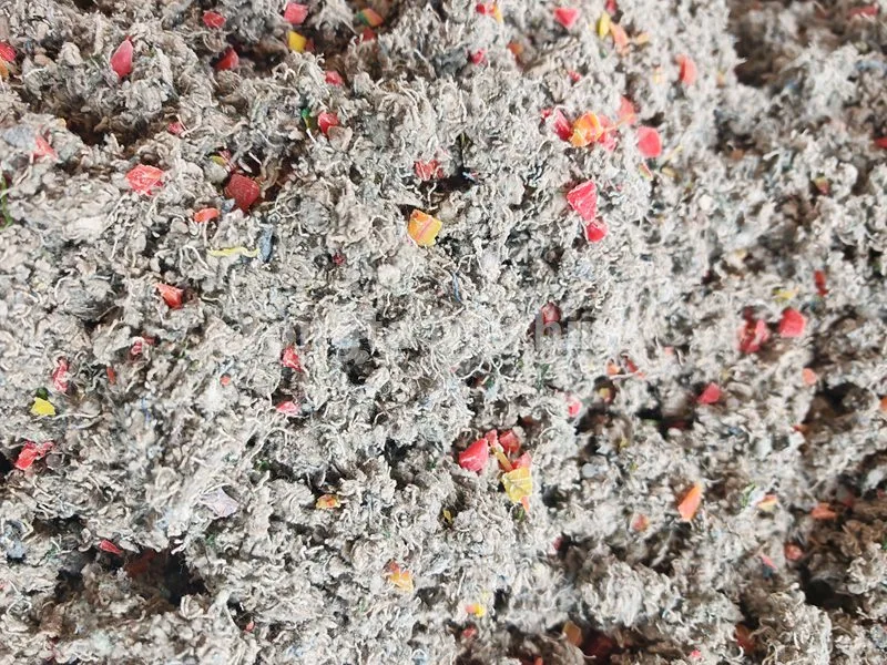 Kitar Semula Pakaian Sisa dan Mesin Komposit Plastik