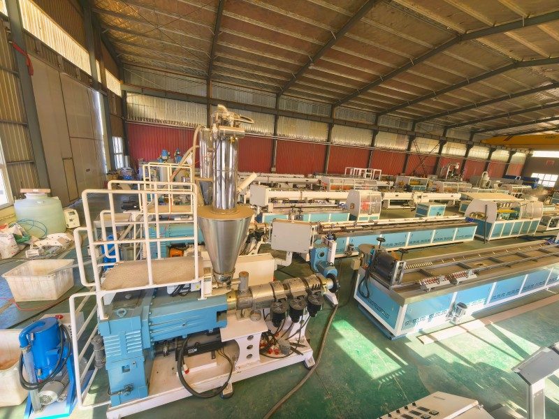 Mesin WPC Komposit Plastik Kayu